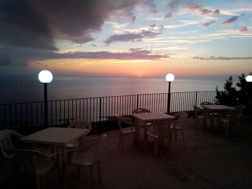 Agriturismo La Palombara Paola Dış mekan fotoğraf