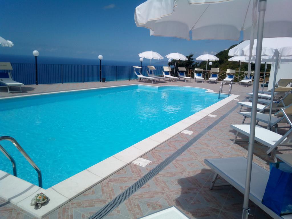 Agriturismo La Palombara Paola Dış mekan fotoğraf