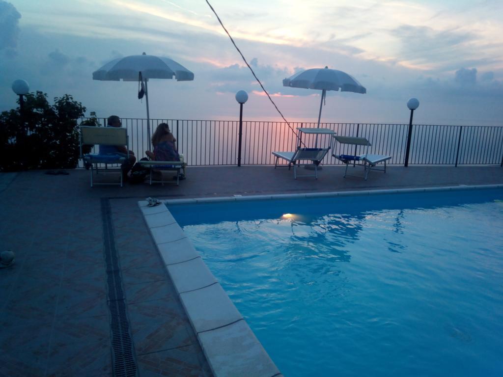 Agriturismo La Palombara Paola Dış mekan fotoğraf