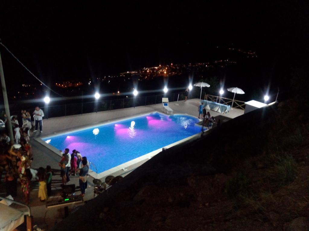 Agriturismo La Palombara Paola Dış mekan fotoğraf