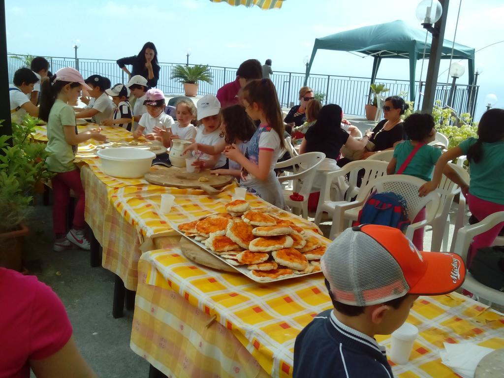 Agriturismo La Palombara Paola Dış mekan fotoğraf